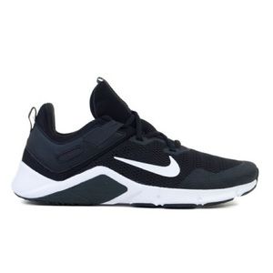 Women’s Nike Legend Essential tennis shoes